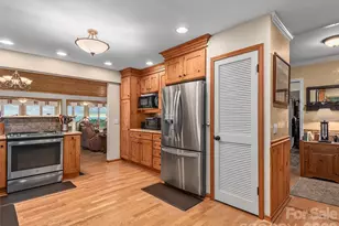 503 Fleetwood Plaza, Laurel Park, NC 28739 - Photo 16