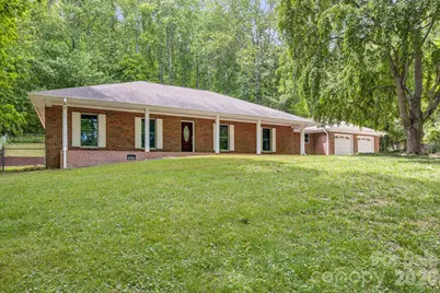 35 Byrd Road, Candler, NC 28715 - Photo 2
