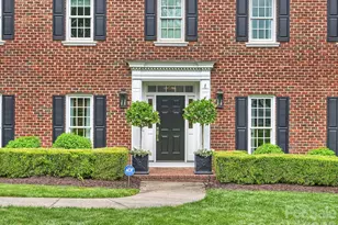 4017 Moorland Dr, Charlotte, NC 28226 - Photo 2