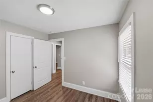 4239 Dinglewood Ave, Charlotte, NC 28205 - Photo 14