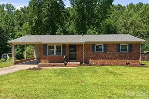 413 E McLelland Ave, Mooresville, NC 28115 - Photo 14