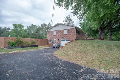 5460 Clover Street, Hickory, NC 28602 - Photo 12