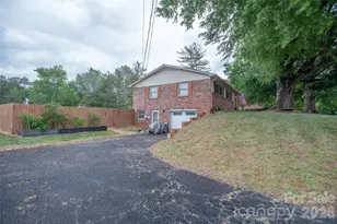 5460 Clover St, Hickory, NC 28602 - Photo 12
