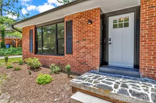4 Barnes Rd, Asheville, NC 28803 - Photo 2