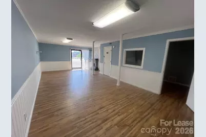 466 E Court Street #B, Marion, NC 28752 - Photo 6