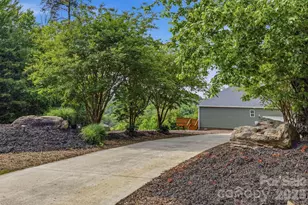 234 Crest Dr, Lake Lure, NC 28746 - Photo 38
