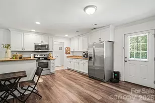 7250 Empire Dr, Mount Pleasant, NC 28124 - Photo 6