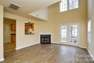 8415 Spirea Ct, Charlotte, NC 28215 - Photo 20