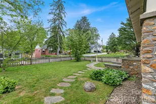 49 Miner St, Brevard, NC 28712 - Photo 4