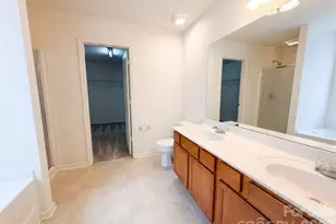 221 Sycamore Creek Rd, Fort Mill, SC 29708 - Photo 6