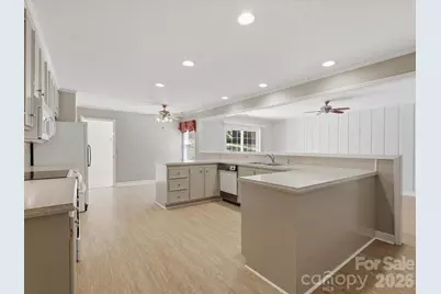 1020 Longreen Drive, Kernersville, NC 27284 - Photo 22