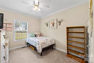 111 Robin St, Hendersonville, NC 28739 - Photo 22