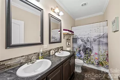 111 Robin Street, Hendersonville, NC 28739 - Photo 24