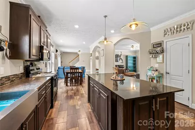 111 Robin Street, Hendersonville, NC 28739 - Photo 14