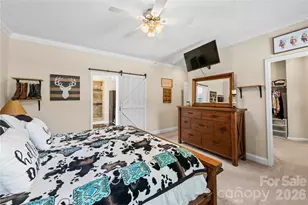 111 Robin St, Hendersonville, NC 28739 - Photo 16