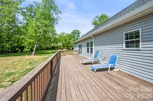 111 Robin St, Hendersonville, NC 28739 - Photo 30