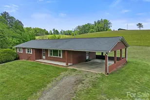 52 Will Smith Ln, Leicester, NC 28748 - Photo 2