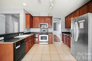 3306 Daniel Pl Dr, Charlotte, NC 28213 - Photo 18