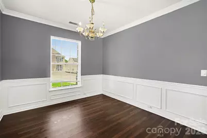 3306 Daniel Place Drive, Charlotte, NC 28213 - Photo 4