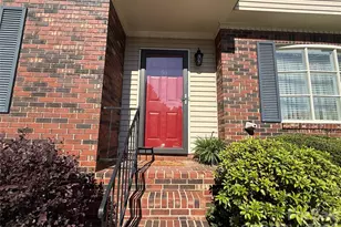 2705 North Street NW, Hickory, NC 28601 - Photo 2