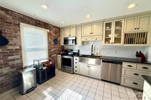 2705 North Street NW, Hickory, NC 28601 - Photo 6
