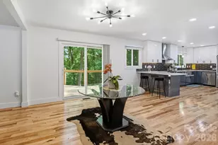 9307 Raintree Ln, Charlotte, NC 28277 - Photo 10