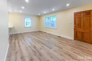 306 Whisnant St, Shelby, NC 28150 - Photo 4
