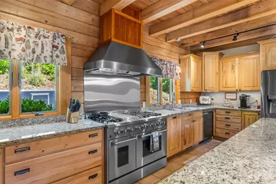 482 Gap Creek Road, Zirconia, NC 28790 - Photo 8