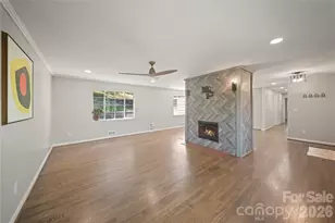 24 Warwick Pl, Asheville, NC 28804 - Photo 10