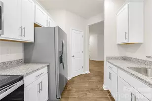[Address not provided], Charlotte, NC 28216 - Photo 8