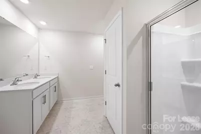 [Address not provided], Charlotte, NC 28216 - Photo 12