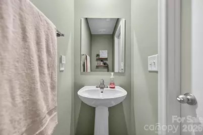 1937 Pin Hook Road, Charlotte, NC 28215 - Photo 24