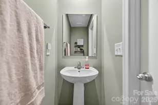 1937 Pin Hook Rd, Charlotte, NC 28215 - Photo 24