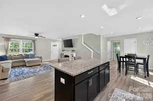 1937 Pin Hook Rd, Charlotte, NC 28215 - Photo 16