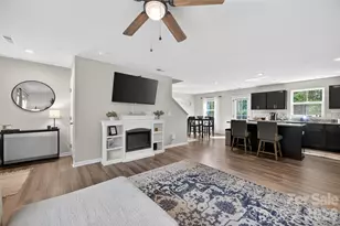 1937 Pin Hook Rd, Charlotte, NC 28215 - Photo 8