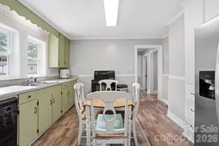 215 W Dallas Rd, Stanley, NC 28164 - Photo 8