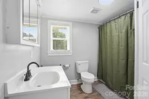 215 W Dallas Rd, Stanley, NC 28164 - Photo 18