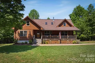 732 Grandview Peaks Dr, Nebo, NC 28761 - Photo 1