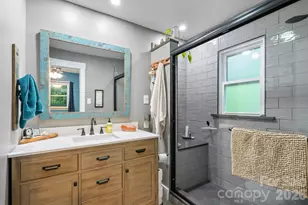 105 7th St, Black Mountain, NC 28711 - Photo 18