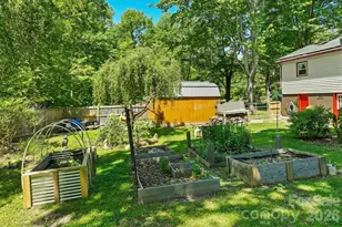 105 7th St, Black Mountain, NC 28711 - Photo 34