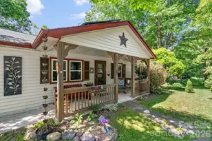105 7th St, Black Mountain, NC 28711 - Photo 2