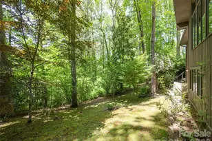 227 Estate Dr, Hendersonville, NC 28739 - Photo 46