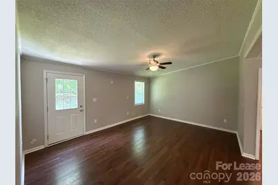 8209 Terra Linda Lane, Charlotte, NC 28215 - Photo 4