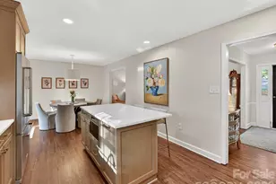 3719 Huckleberry Rd, Charlotte, NC 28210 - Photo 14