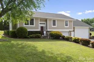 3 Fieldcrest Dr, Candler, NC 28715 - Photo 4
