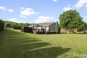 3 Fieldcrest Dr, Candler, NC 28715 - Photo 6