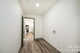 2020 Bailey Dr, Hickory, NC 28601 - Photo 14