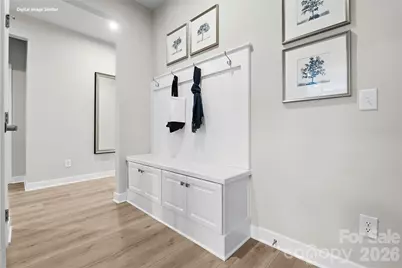 908 Heathway Drive, Charlotte, NC 28213 - Photo 6