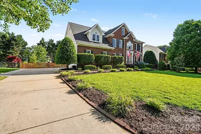 7068 Kidwelly Lane, Matthews, NC 28104 - Photo 34
