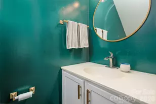 820 Autumn Rain Ln, Charlotte, NC 28209 - Photo 10